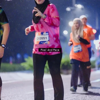 Runner Photo 7861845