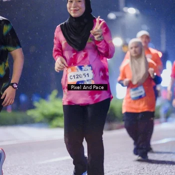 Runner Photo 7861848
