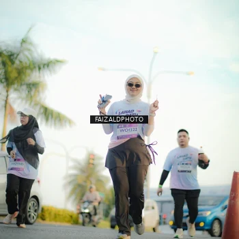 Runner Photo 7861859