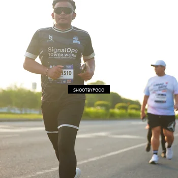 Runner Photo 7861861