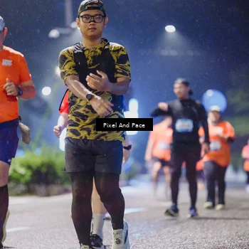 Runner Photo 7861865