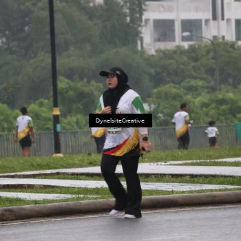 Runner Photo 7861874