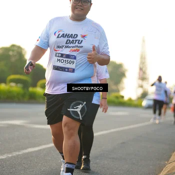 Runner Photo 7861877