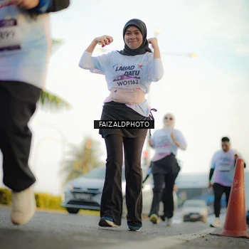 Runner Photo 7861882