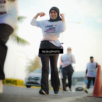 Runner Photo 7861887