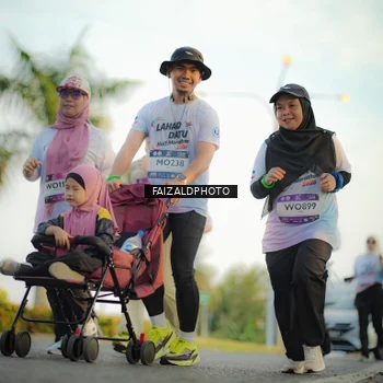 Runner Photo 7861908