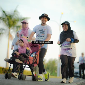 Runner Photo 7861920