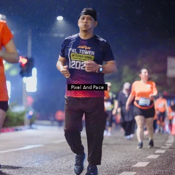 Runner Photo 7861939