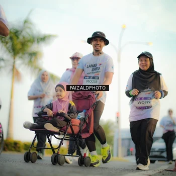Runner Photo 7861940