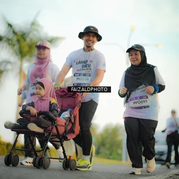 Runner Photo 7861945