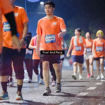 Runner Photo 7861946
