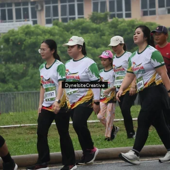 Runner Photo 7862016