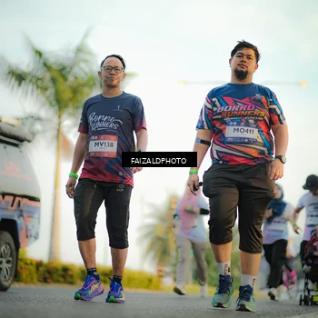 Runner Photo 7862021