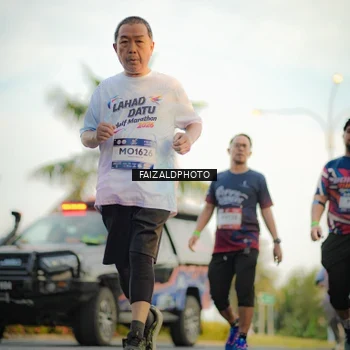 Runner Photo 7862033