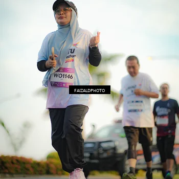 Runner Photo 7862039