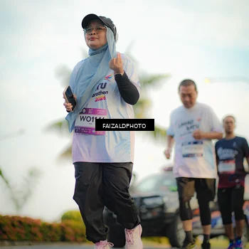 Runner Photo 7862047