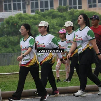 Runner Photo 7862070