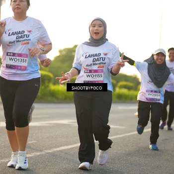 Runner Photo 7862120