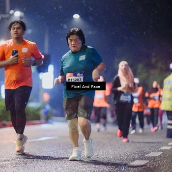 Runner Photo 7862153