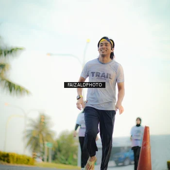 Runner Photo 7862210