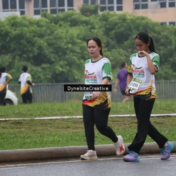 Runner Photo 7862273