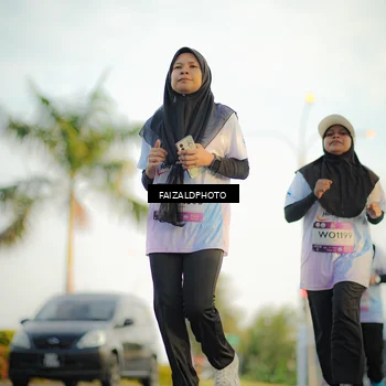 Runner Photo 7862354