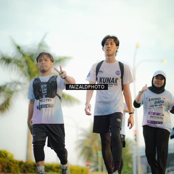 Runner Photo 7862483