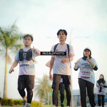 Runner Photo 7862494