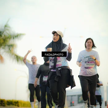 Runner Photo 7862609