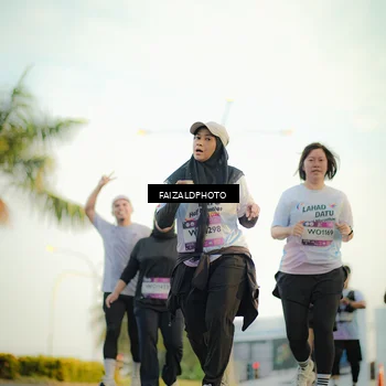 Runner Photo 7862612