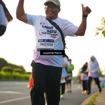 Runner Photo 7862653