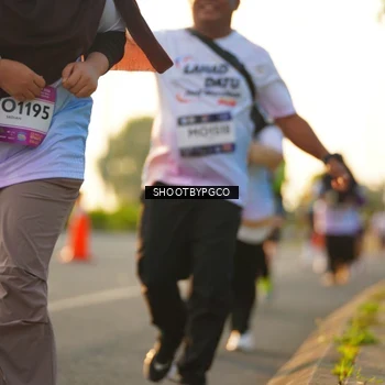 Runner Photo 7862676