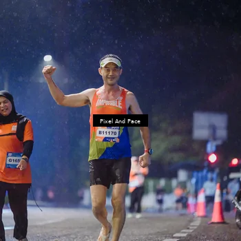 Runner Photo 7862699