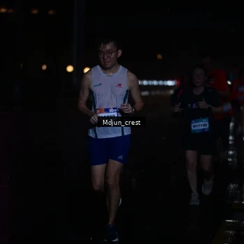 Runner Photo 7862748