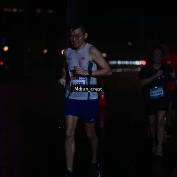 Runner Photo 7862754