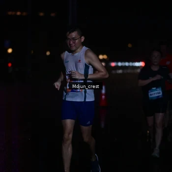 Runner Photo 7862758