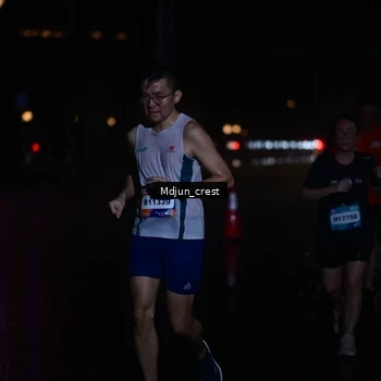 Runner Photo 7862770
