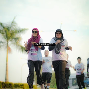 Runner Photo 7862773