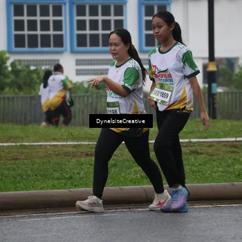 Runner Photo 7862893