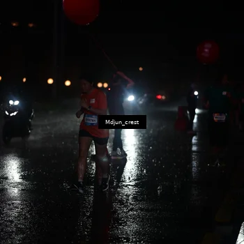 Runner Photo 7862913