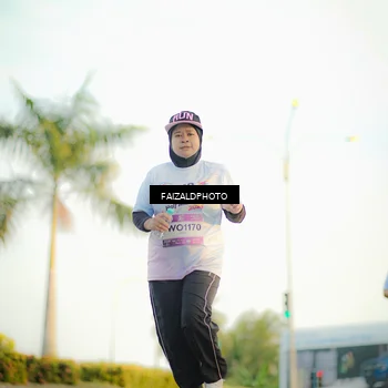 Runner Photo 7862942