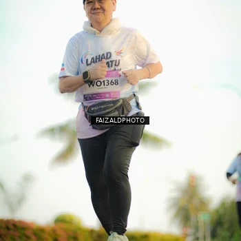 Runner Photo 7862952