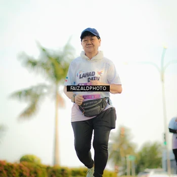 Runner Photo 7862992