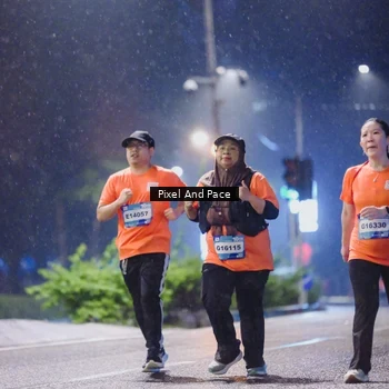 Runner Photo 7863049