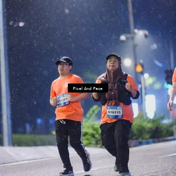 Runner Photo 7863056