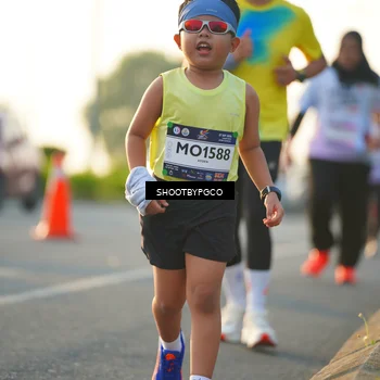 Runner Photo 7863061
