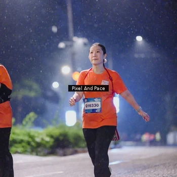 Runner Photo 7863062