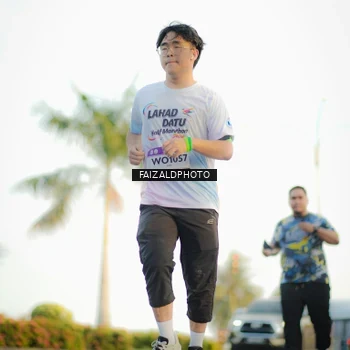 Runner Photo 7863105