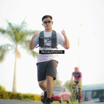 Runner Photo 7863173