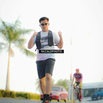 Runner Photo 7863176